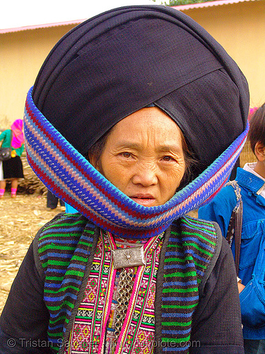 mien yao/dao tribe woman with impressive headwear - vietnam, asian woman, colorful, dao, dzao tribe, headdress, hill tribes, indigenous, mature woman, mien yao tribe, mèo vạc, old