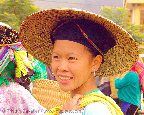 nung tribe woman - vietnam, headdress, hill tribes, indigenous, mèo vạc, nung tribe, nùng, straw hat